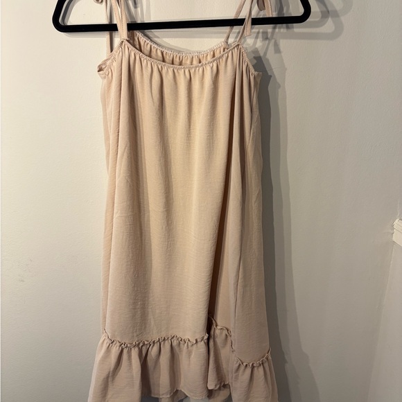 Dresses & Skirts - Cream Sleeveless Dress